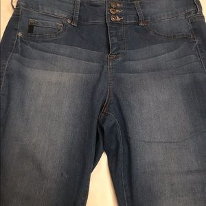 Torrid high waist jean capris